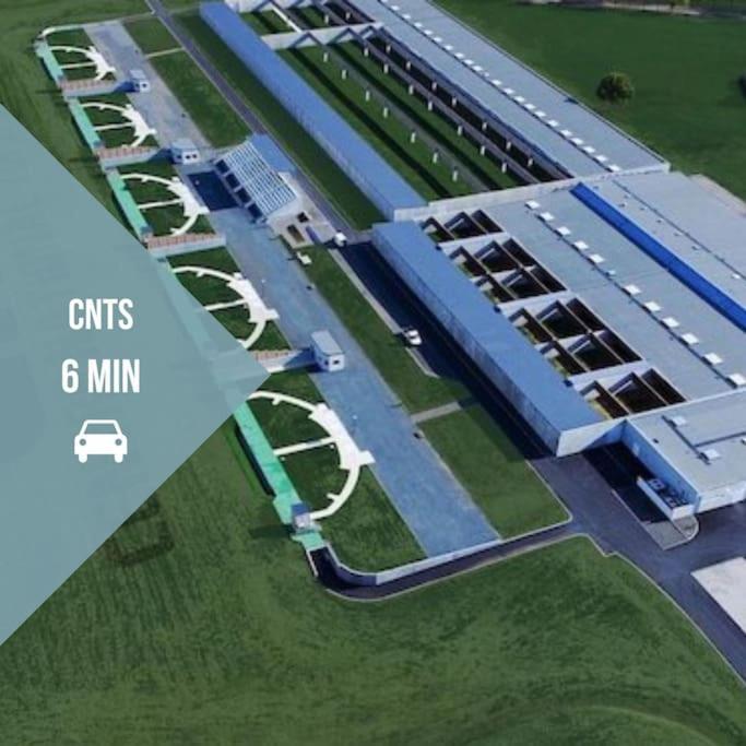 Le Paisible • Garage Privatif • Traversant • Calme Châteauroux Εξωτερικό φωτογραφία